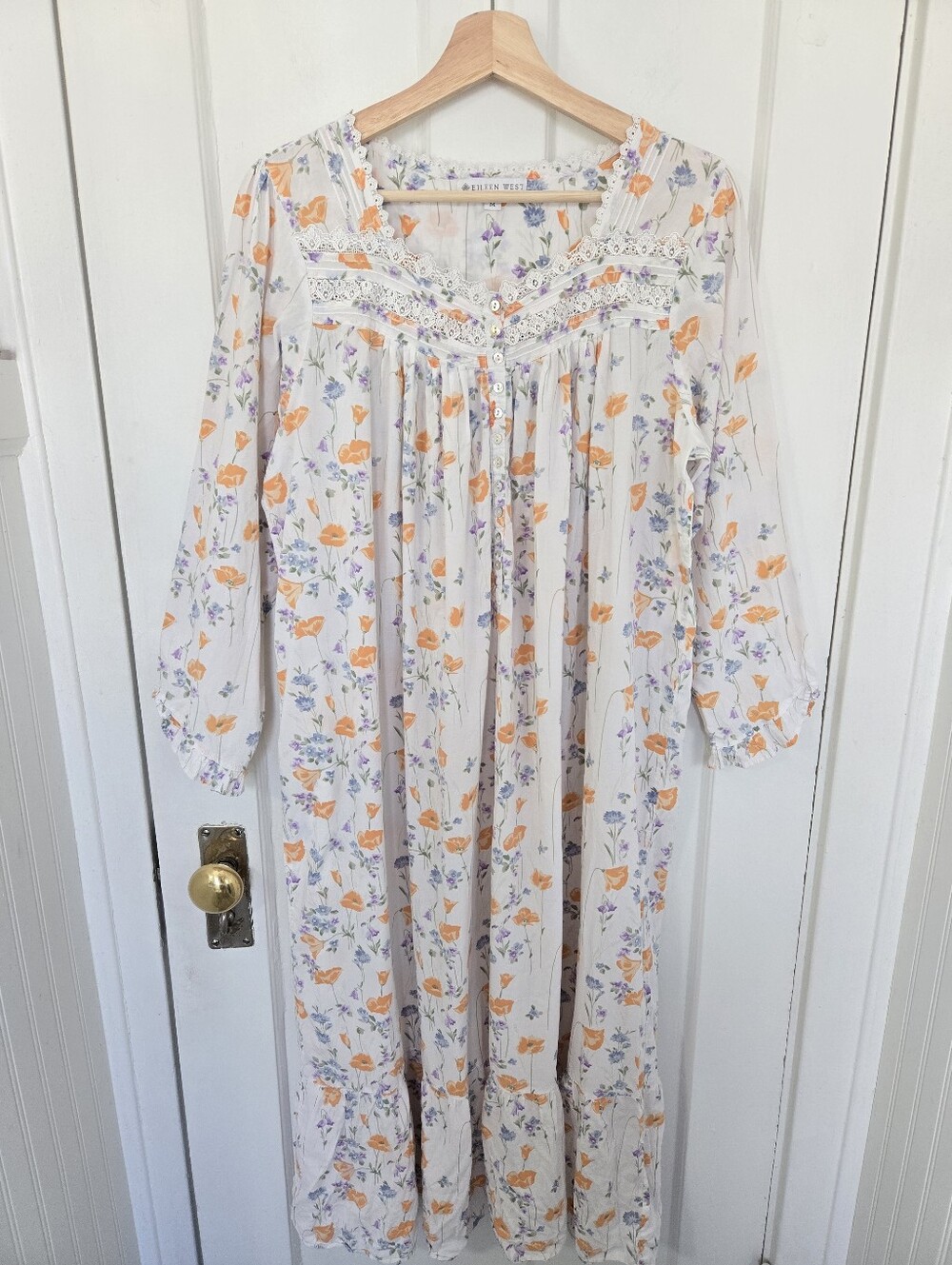 Eileen West Women's Cotton Lawn Nightgown Longsleeve Size M Floral Cottagecore